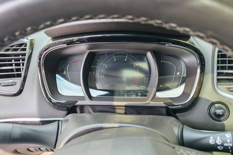 Used Renault Espace Classic 2018 TCe 300 Prestige Edition Interior 3