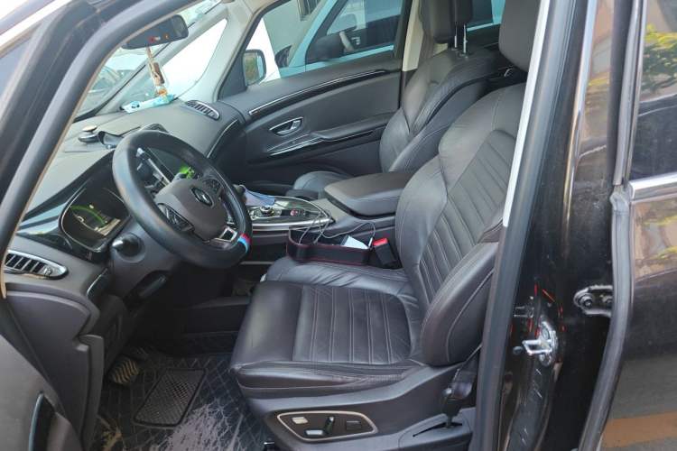 Used Renault Espace Classic 2018 TCe 300 Prestige Edition Left Front Seat