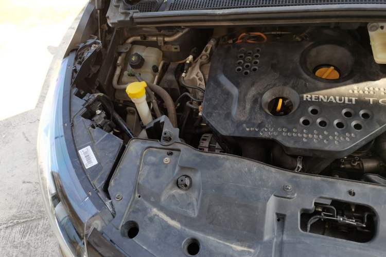 Used Renault Espace Classic 2018 TCe 300 Comfort Edition Engine Bay Right