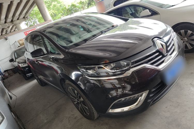 Used Renault Espace Classic 2018 TCe 300 Yason Paris Edition Front Right 45 Deg