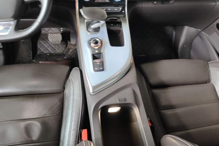 Used Renault Espace Classic 2018 TCe 300 Yason Paris Edition Gear Lever