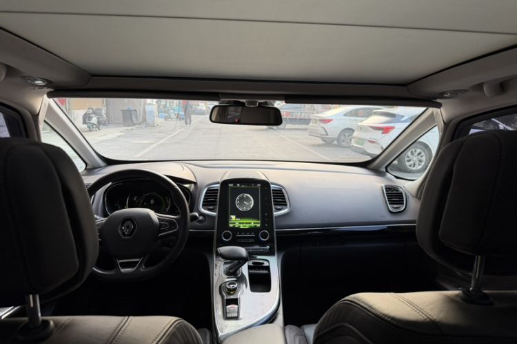 Used Renault Espace Classic 2018 TCe 300 Prestige Edition Interior 3
