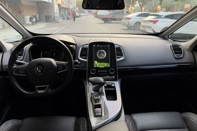Used Renault Espace Classic 2018 TCe 300 Prestige Edition Interior 9