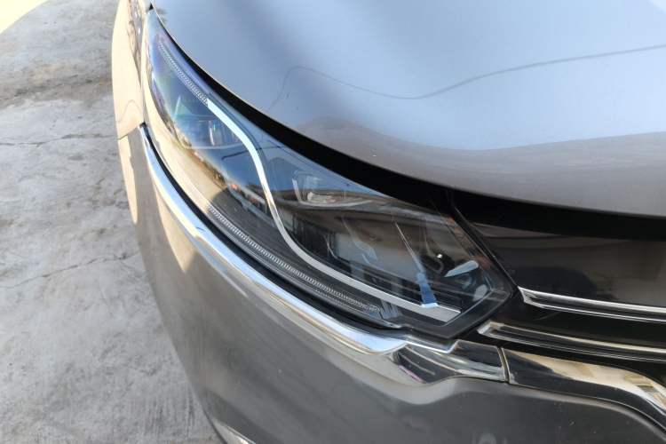 Used Renault Espace Classic 2018 TCe 300 Comfort Edition Right Front Headlight