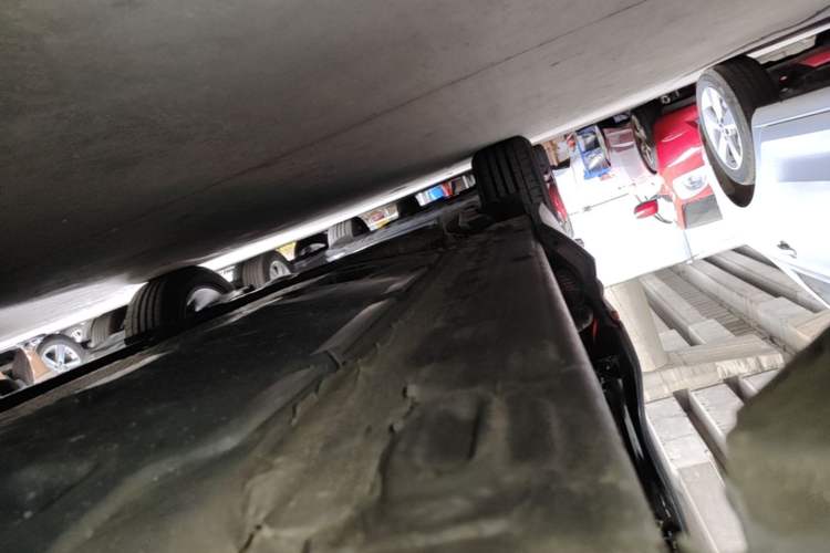 Used Renault Espace Classic 2018 TCe 300 Yason Paris Edition Right Side Sill