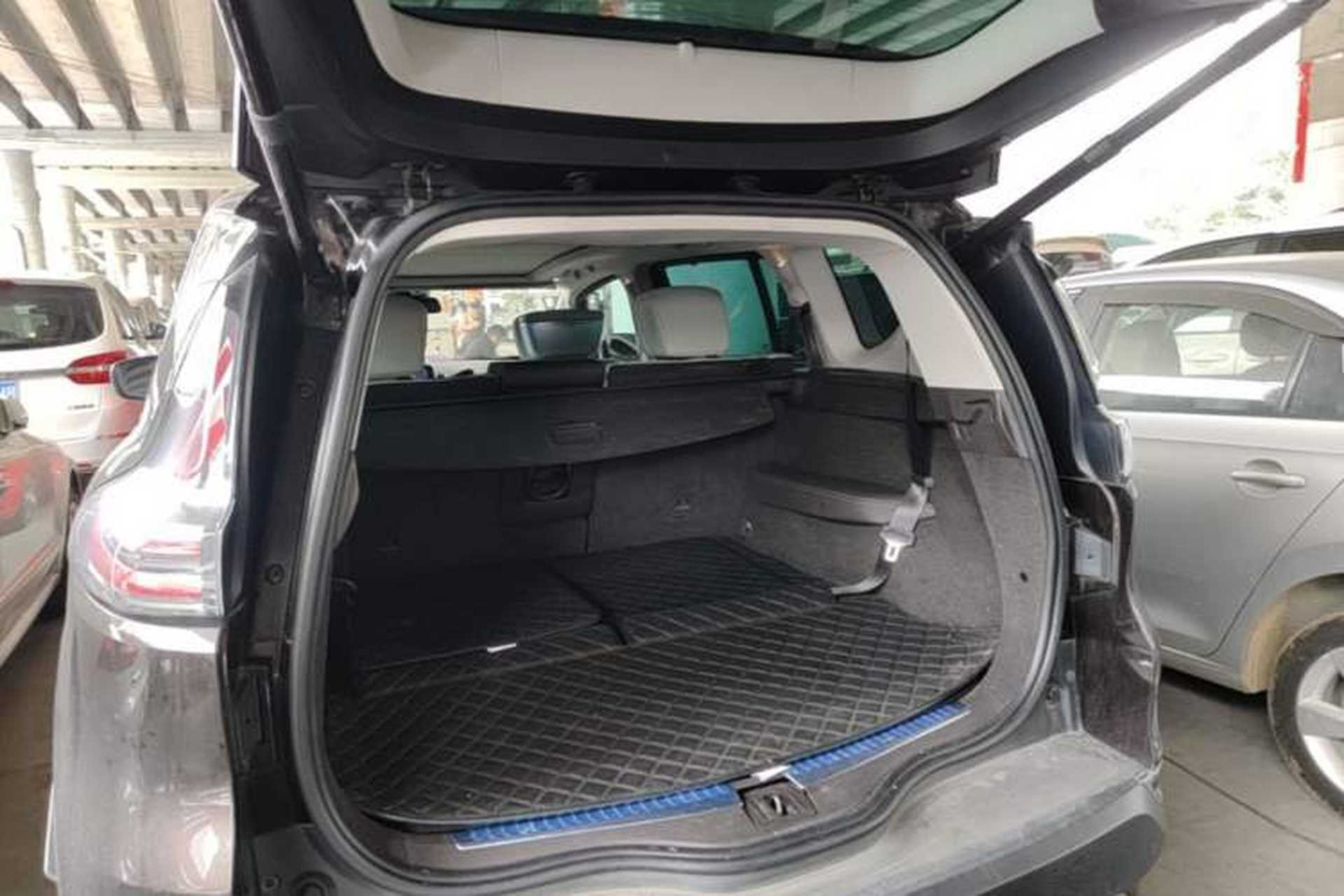 Used Renault Espace Classic 2018 TCe 300 Yason Paris Edition Trunk
