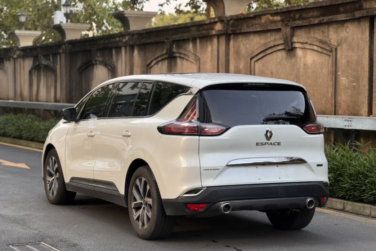 Used Renault Espace Classic 2018 TCe 300 Prestige Edition Exterior 2