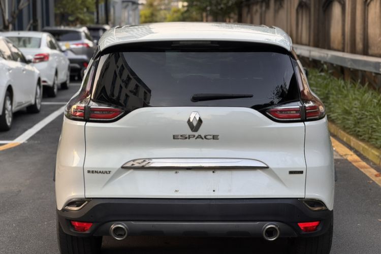 Used Renault Espace Classic 2018 TCe 300 Prestige Edition Exterior 4