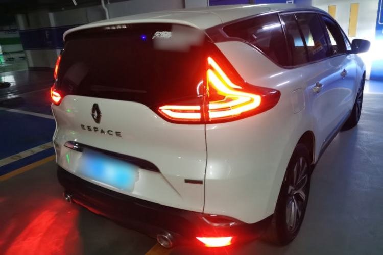 Used Renault Espace Classic 2018 TCe 300 Prestige Edition Rear Right 45 Deg