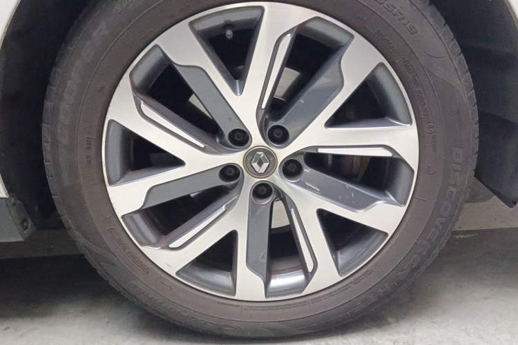 Used Renault Espace Classic 2018 TCe 300 Prestige Edition Right Front Wheel Hub