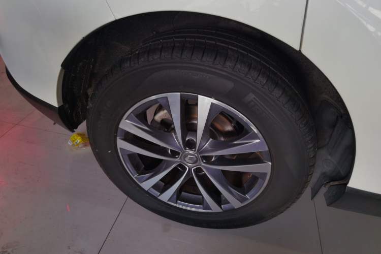 Used Renault Espace Classic 2018 TCe 300 Comfort Edition Right Rear Wheel Hub