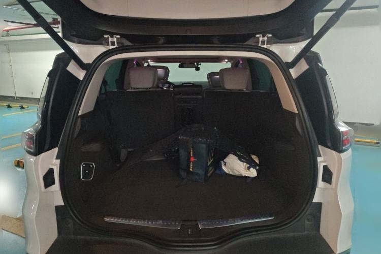 Used Renault Espace Classic 2018 TCe 300 Yason Paris Edition Trunk
