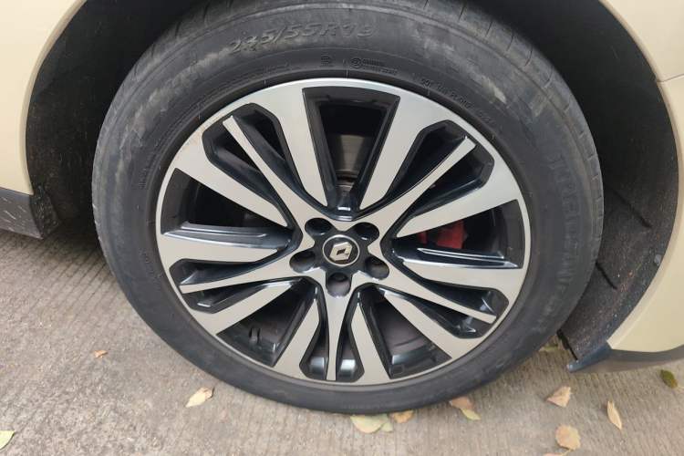 Used Renault Espace Classic 2018 TCe 300 Yason Paris Edition Right Front Wheel Hub
