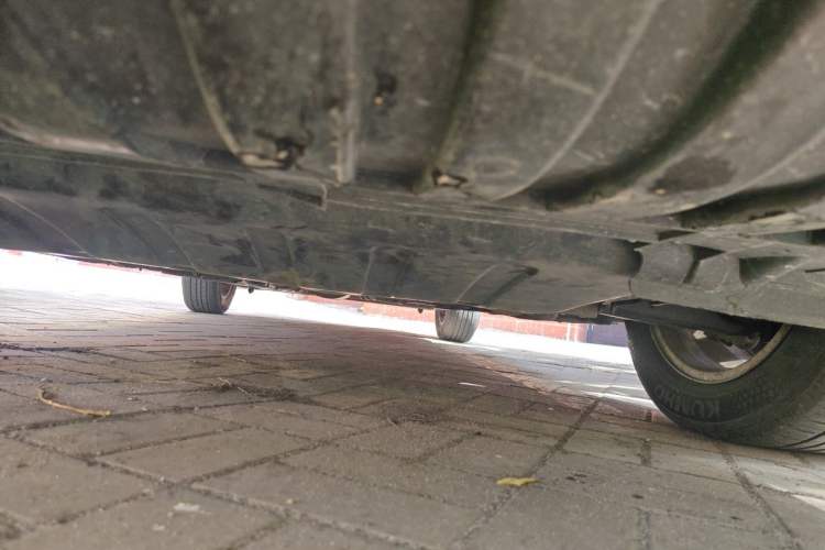 Used Renault Fluence 2011 2.0L Fashion Edition Chassis Front