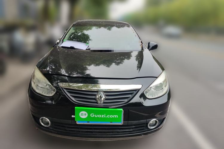 Used Renault Fluence 2011 2.0L Standard Edition Front