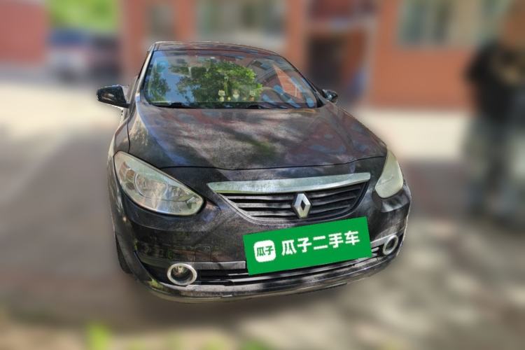 Used Renault Fluence 2011 2.0L Fashion Edition Front