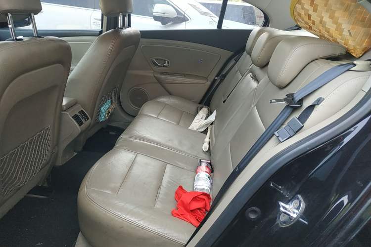 Used Renault Fluence 2011 2.0L Fashion Edition Left Rear Seat