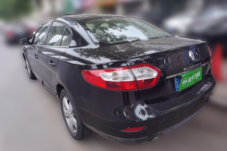 Used Renault Fluence 2011 2.0L Luxury Navigation Edition Rear Left 45 Deg