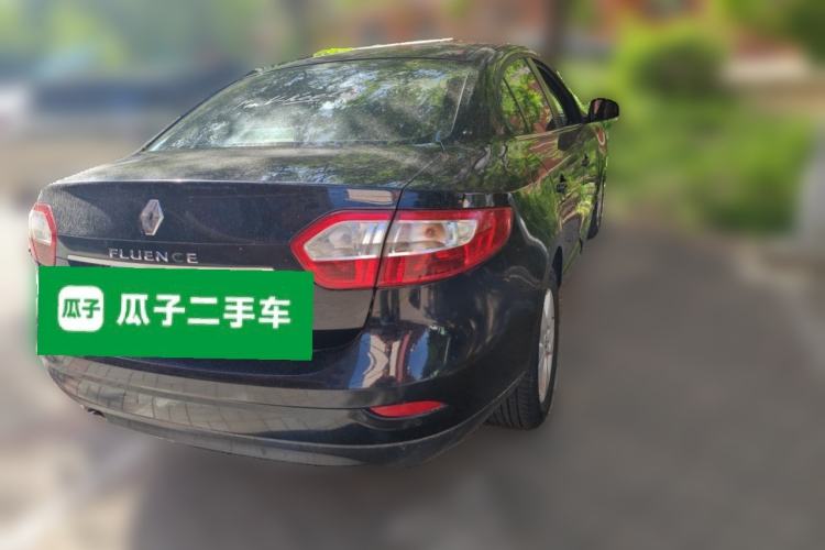 Used Renault Fluence 2011 2.0L Fashion Edition Rear Right 45 Deg