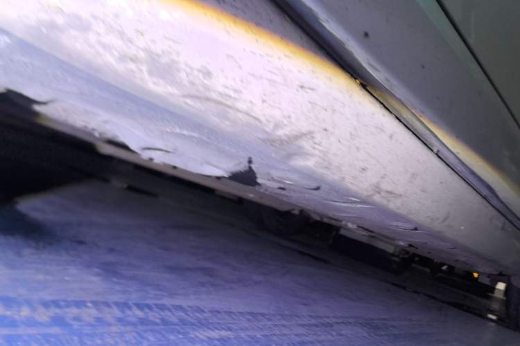 Used Renault Fluence 2011 2.0L Fashion Edition Chassis Front Left