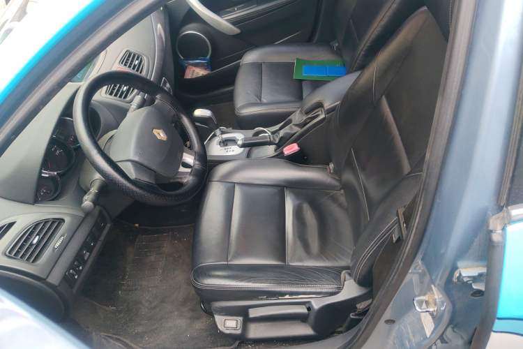 Used Renault Fluence 2011 2.0L Fashion Edition Left Front Seat