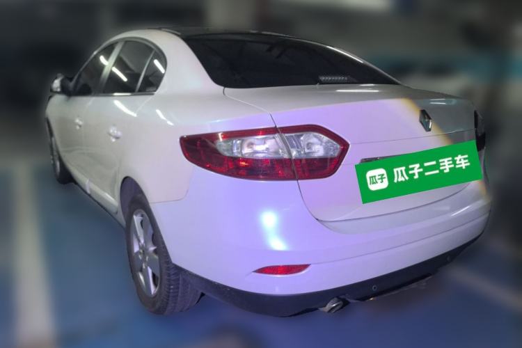 Used Renault Fluence 2011 2.0L Fashion Edition Rear Left 45 Deg