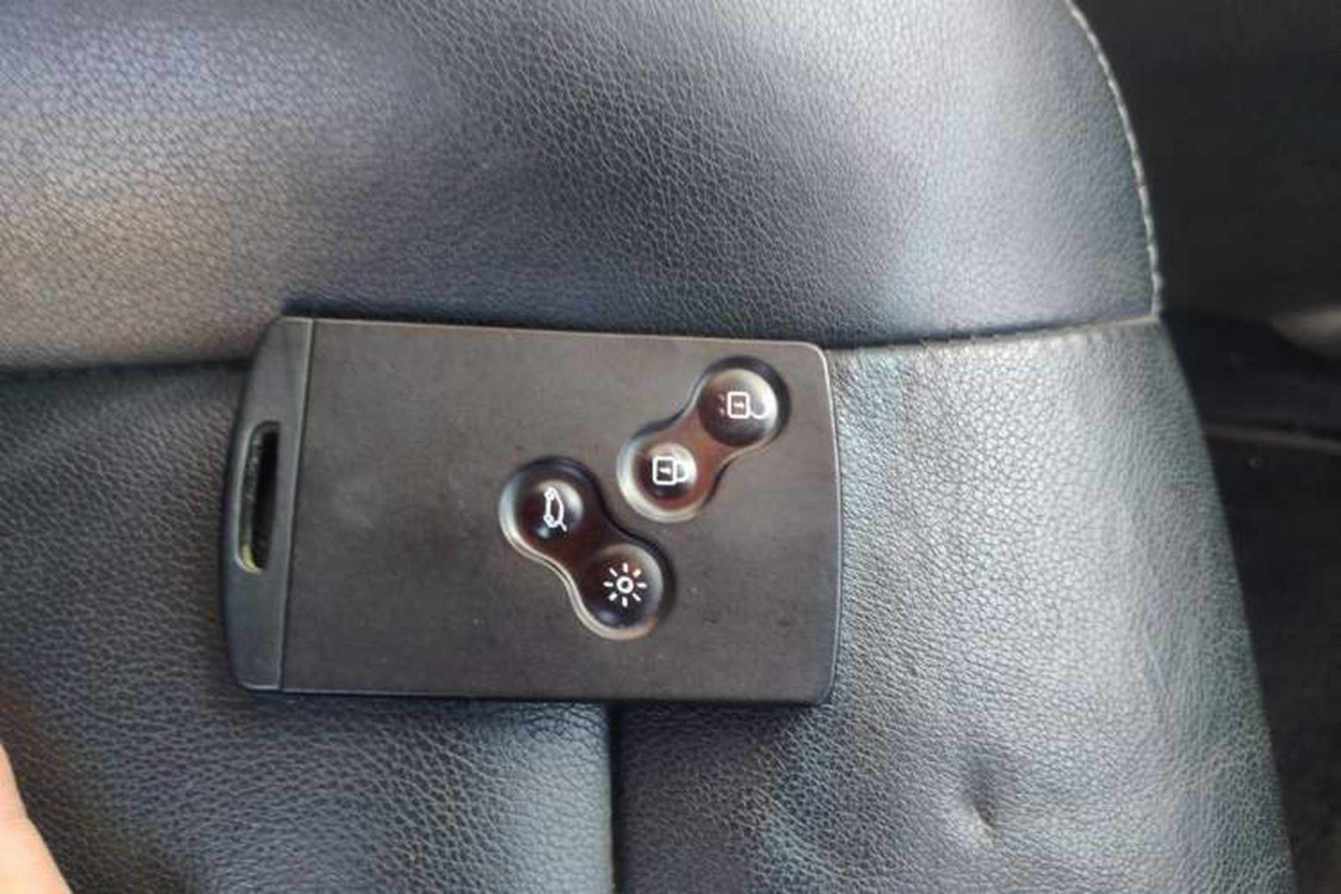 Used Renault Fluence 2011 2.0L Fashion Edition Vehicle Key