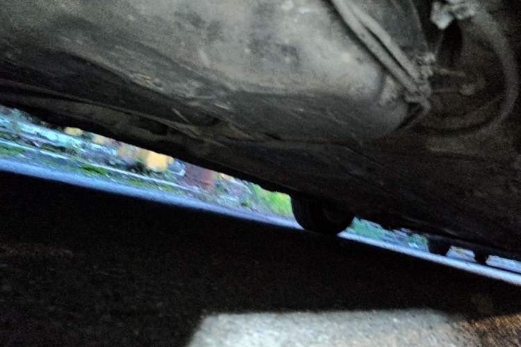 Used Renault Fluence 2011 2.0L Standard Edition Chassis Rear Right