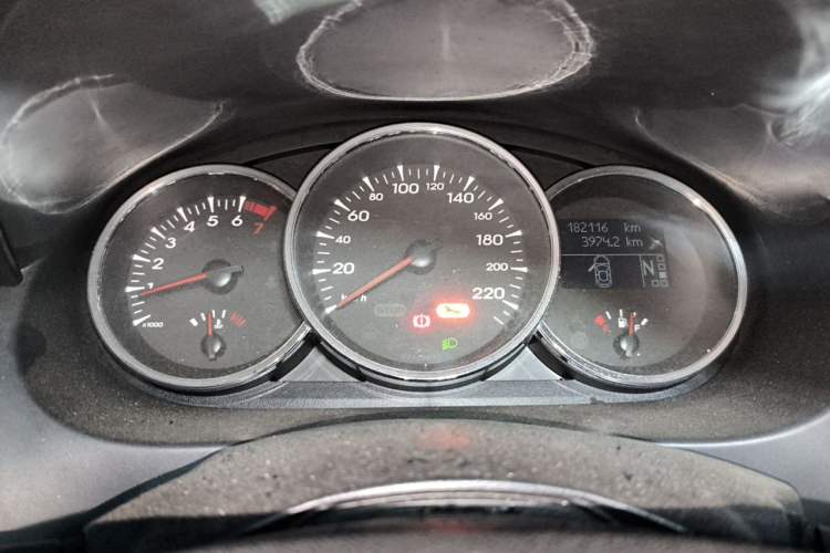 Used Renault Fluence 2011 2.0L Standard Edition Instrument Cluster