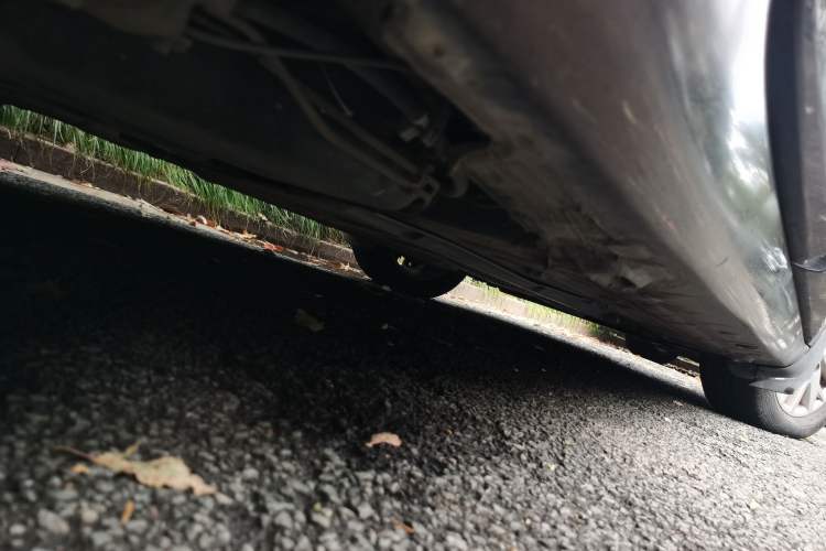 Used Renault Fluence 2013 2.0L Fashion Edition Chassis Rear Right