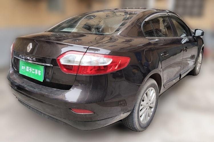 Used Renault Fluence 2013 2.0L Comfort Edition Rear Right 45 Deg