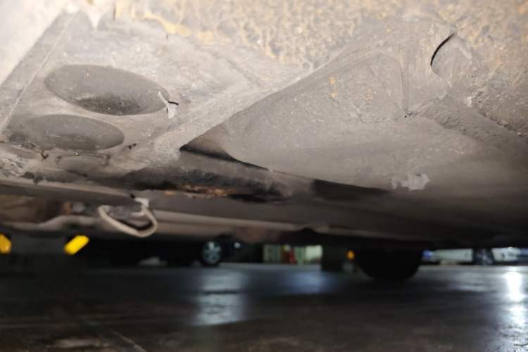 Used Renault Fluence 2013 2.0L Fashion Edition Chassis Front Left