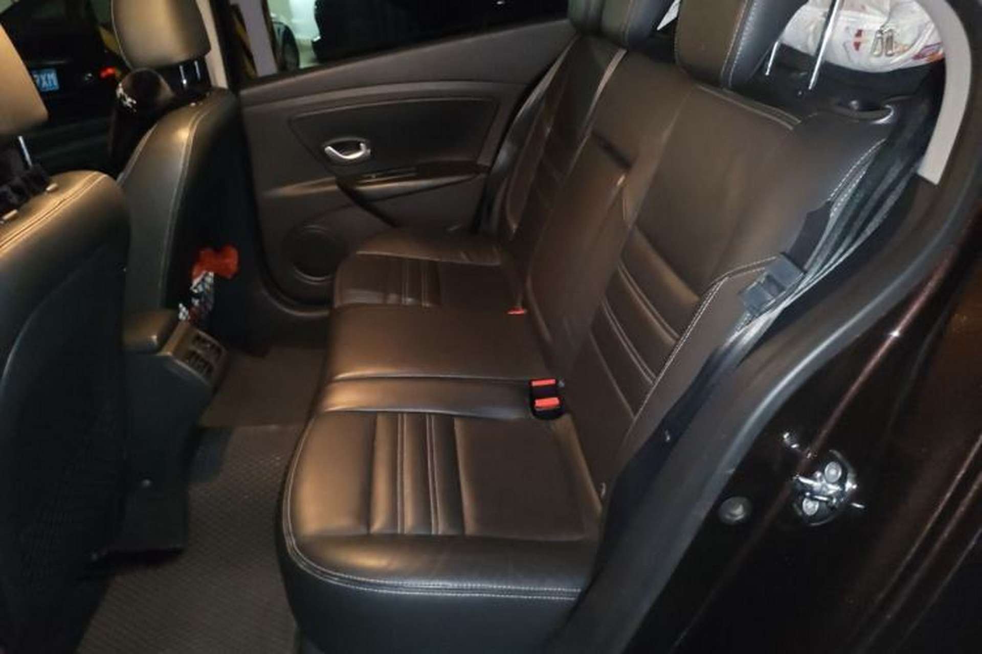 Used Renault Fluence 2013 2.0L Fashion Edition Left Rear Seat