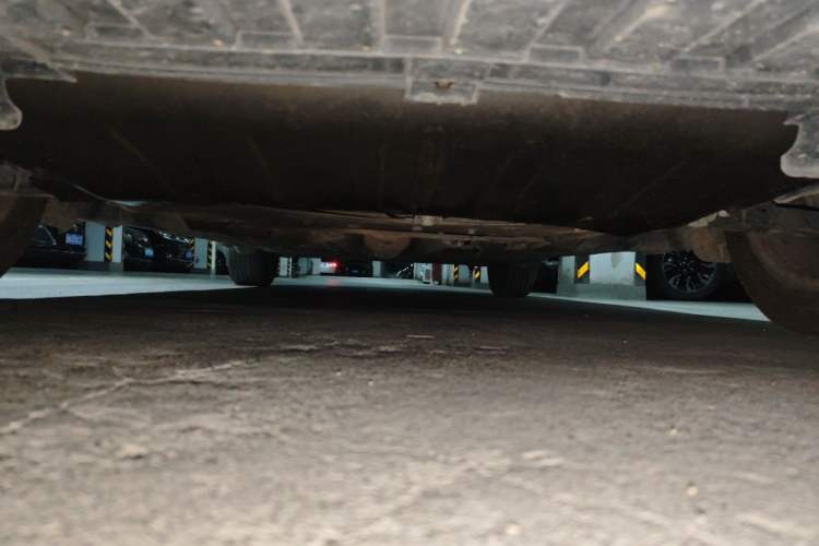 Used Renault Fluence 2013 2.0L Fashion Edition Chassis Front