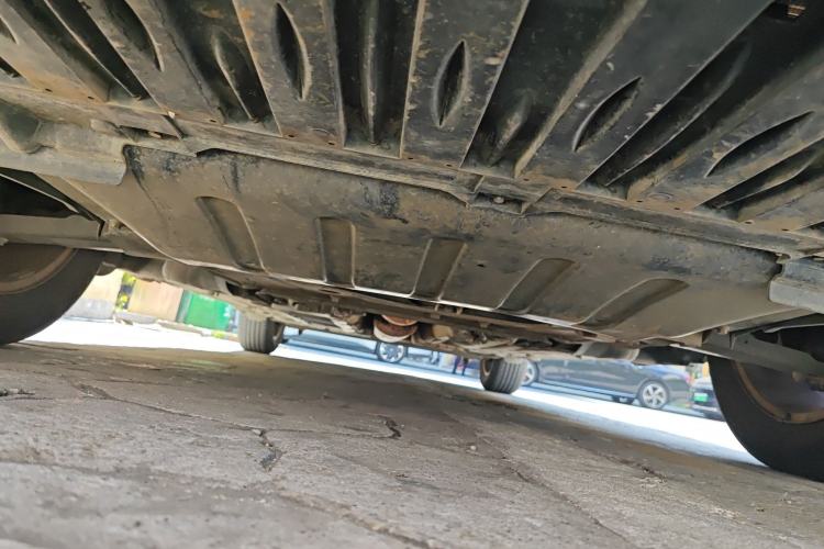 Used Renault Fluence 2013 2.0L Standard Edition Chassis Front