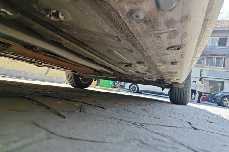 Used Renault Fluence 2013 2.0L Standard Edition Chassis Front Left