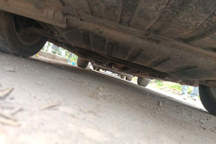 Used Renault Fluence 2013 2.0L Fashion Edition Chassis Front