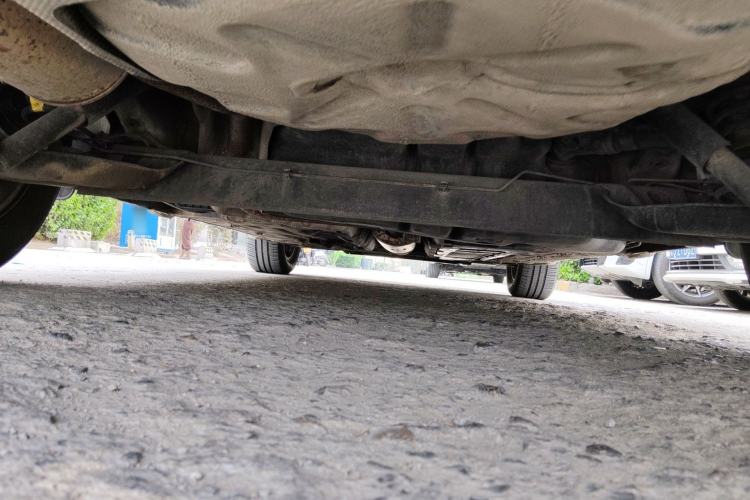 Used Renault Fluence 2013 2.0L Comfort Edition Chassis Rear