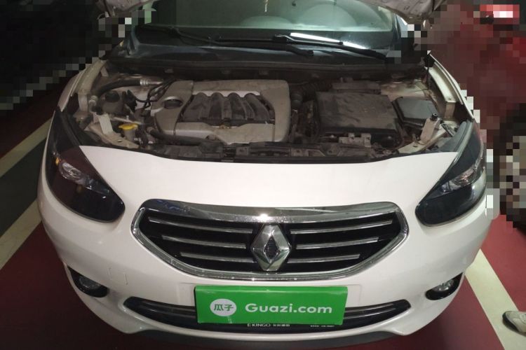 Used Renault Fluence 2013 2.0L Fashion Edition Engine Bay