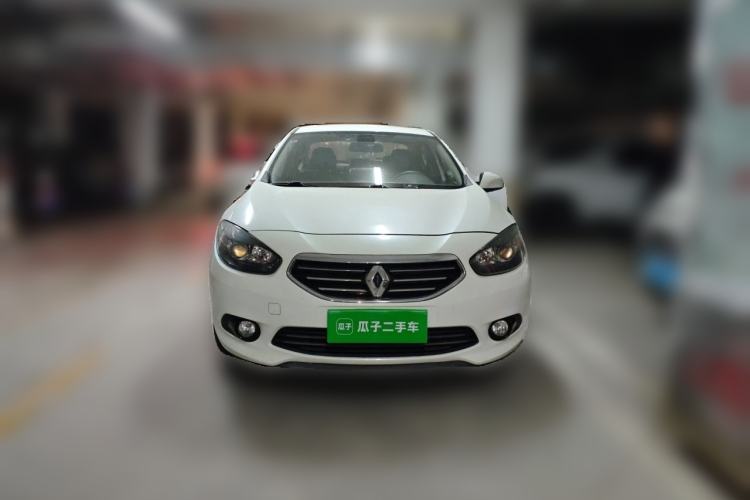 Used Renault Fluence 2013 2.0L Fashion Edition Front
