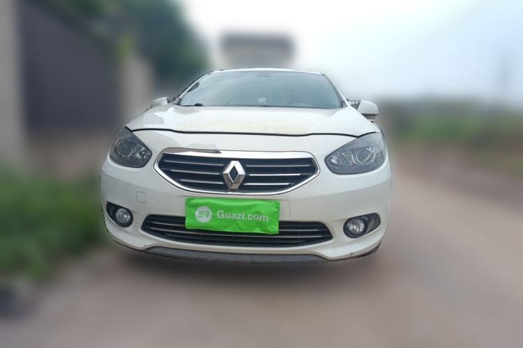 Used Renault Fluence 2013 2.0L Fashion Edition Front