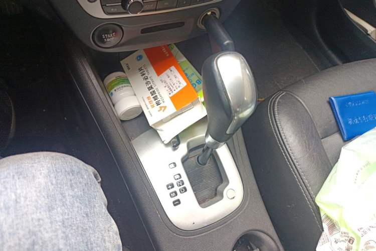 Used Renault Fluence 2013 2.0L Fashion Edition Gear Lever