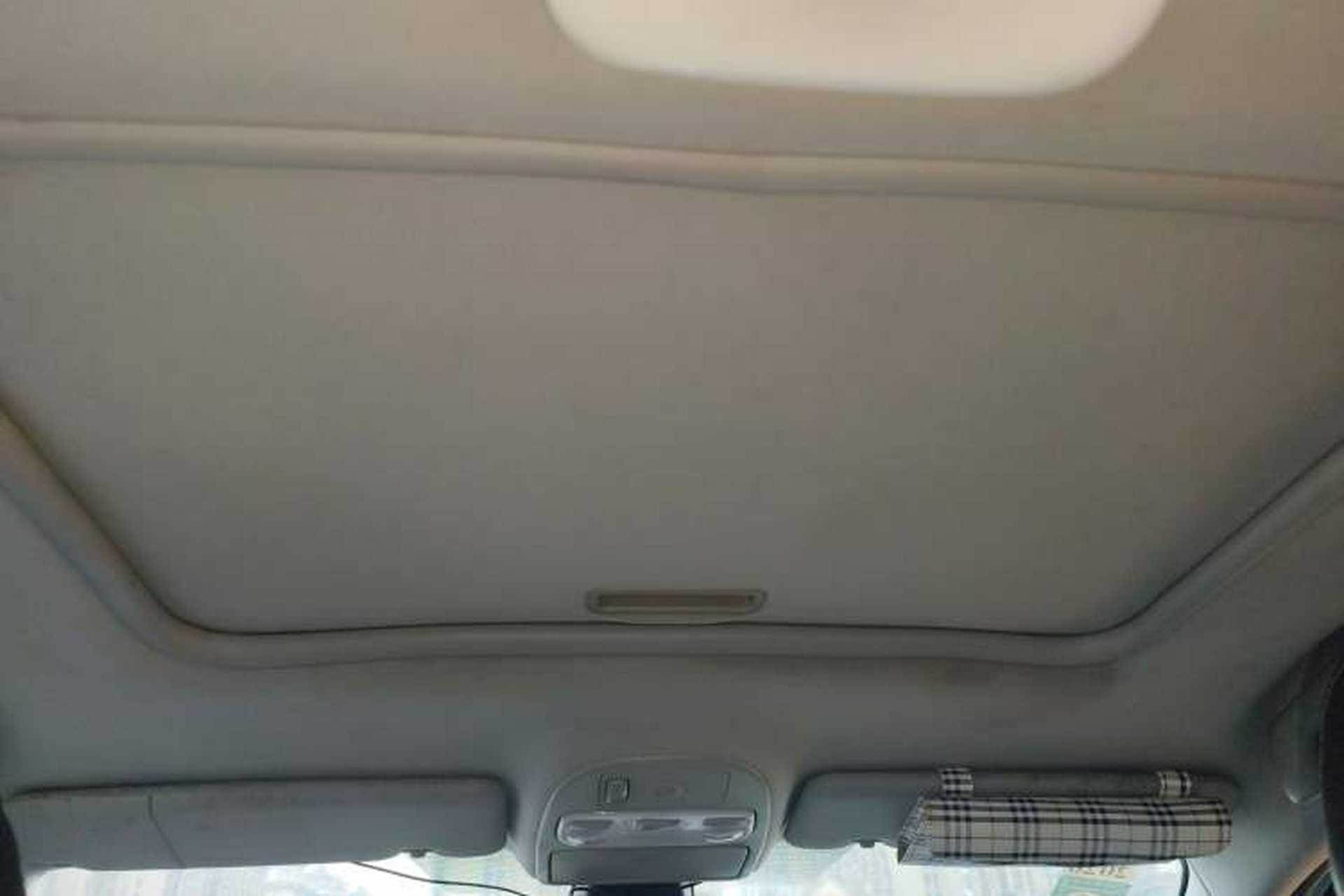 Used Renault Fluence 2013 2.0L Fashion Edition Headliner