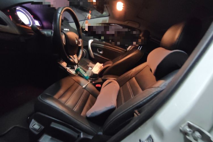 Used Renault Fluence 2013 2.0L Fashion Edition Left Front Seat