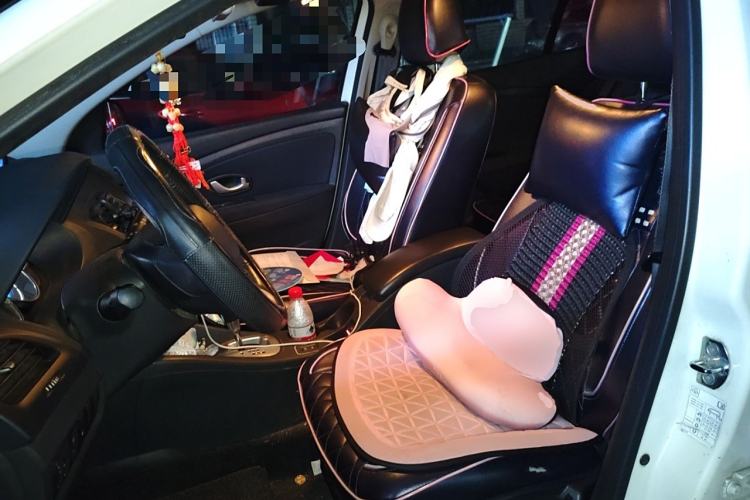Used Renault Fluence 2013 2.0L Comfort Edition Left Front Seat