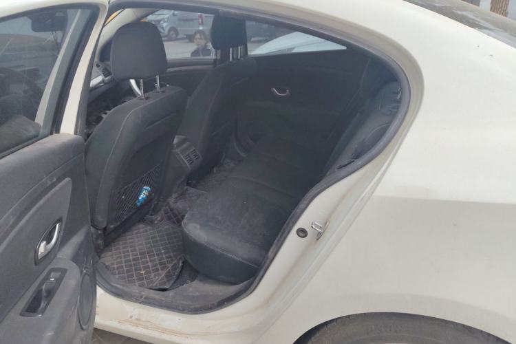 Used Renault Fluence 2013 2.0L Comfort Edition Left Rear Seat