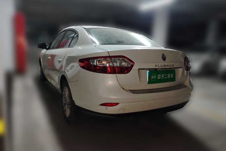 Used Renault Fluence 2013 2.0L Fashion Edition Rear Left 45 Deg