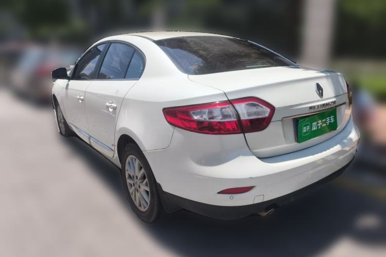 Used Renault Fluence 2013 2.0L Comfort Edition Rear Left 45 Deg