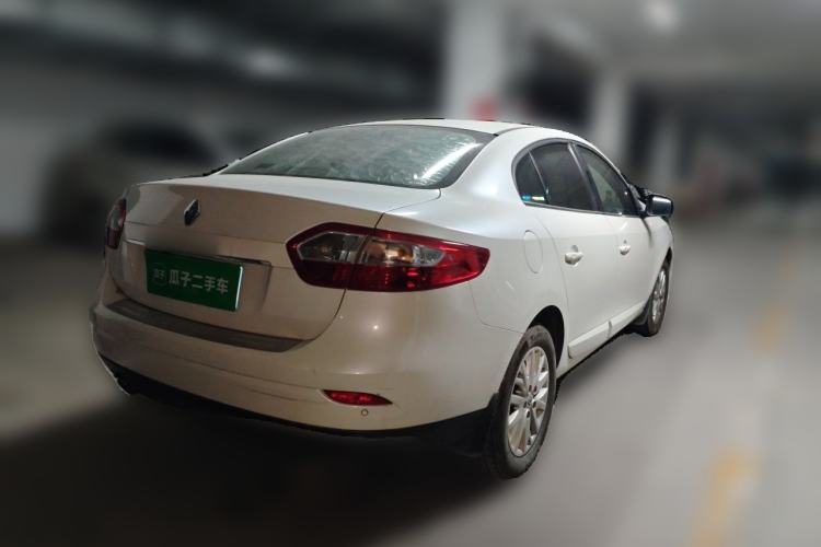 Used Renault Fluence 2013 2.0L Fashion Edition Rear Right 45 Deg