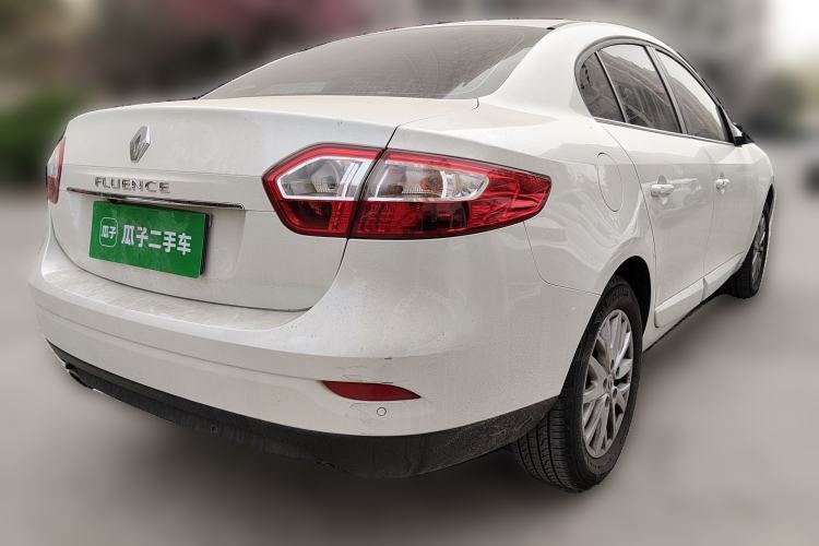 Used Renault Fluence 2013 2.0L Comfort Edition Rear Right 45 Deg